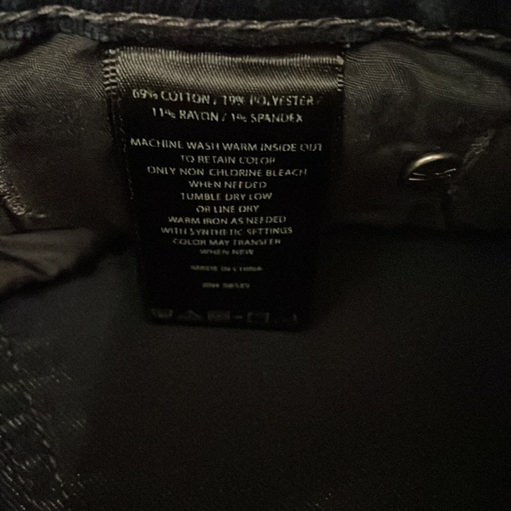 Kut from‎ Kloth, Skinny, distressed, size 6, dark denim - Picture 3 of 6
